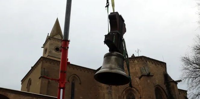 Campanar Avellanes