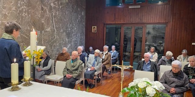 Renovació pasqual de vots de les Religioses de la Sda. Família