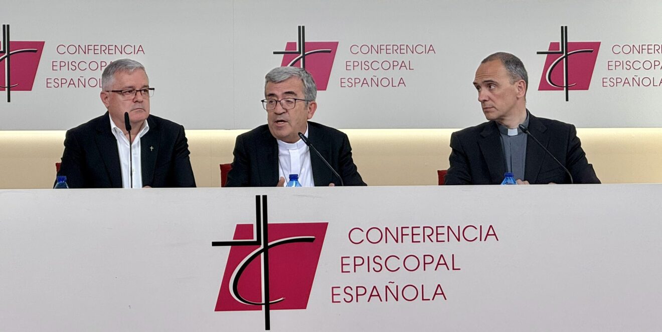 Bisbes i religiosos aproven un pla per reparar les víctimes d’abusos