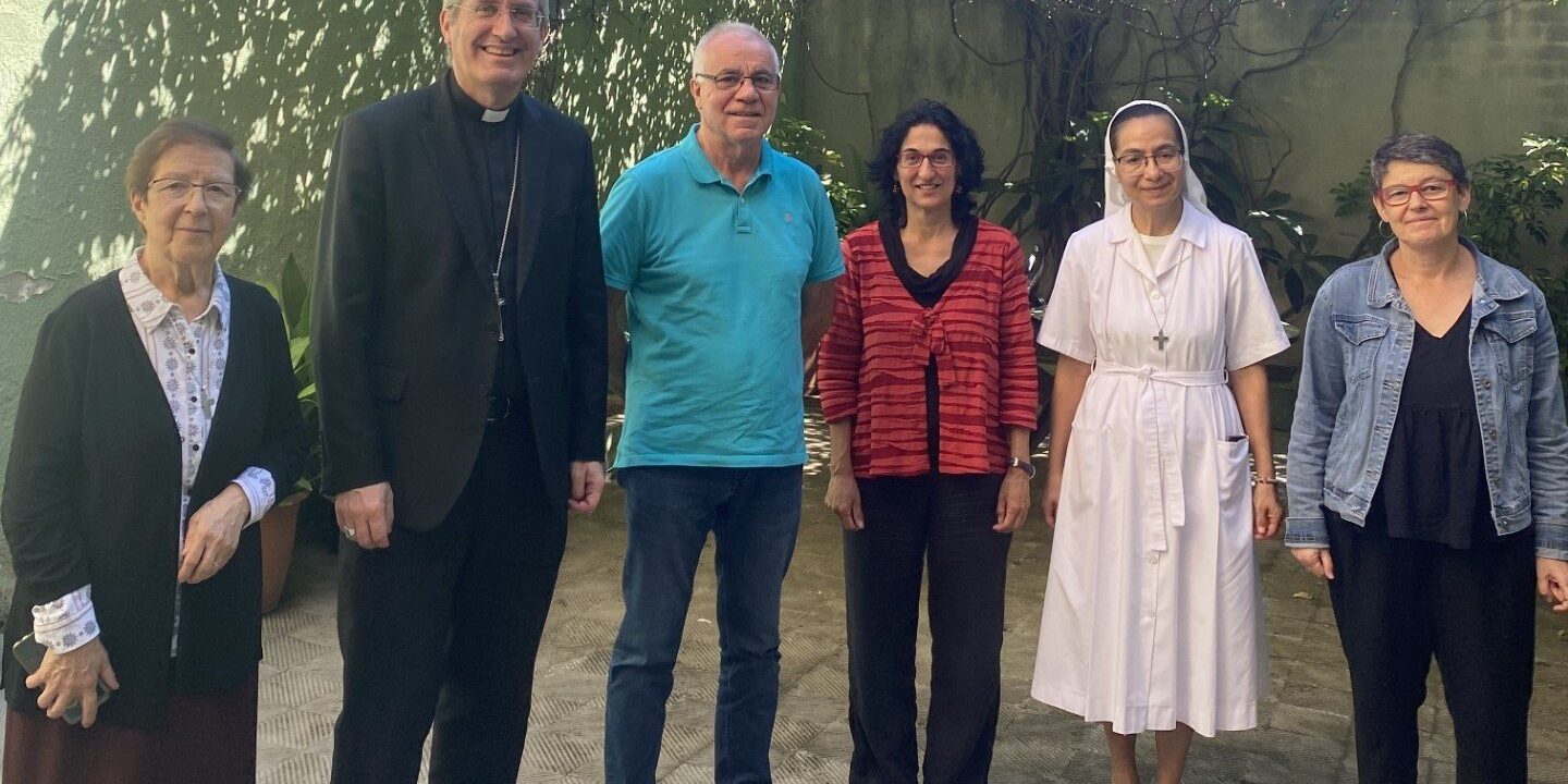 El bisbe Javier Vilanova i Pellissa visita la Fundació Mambré