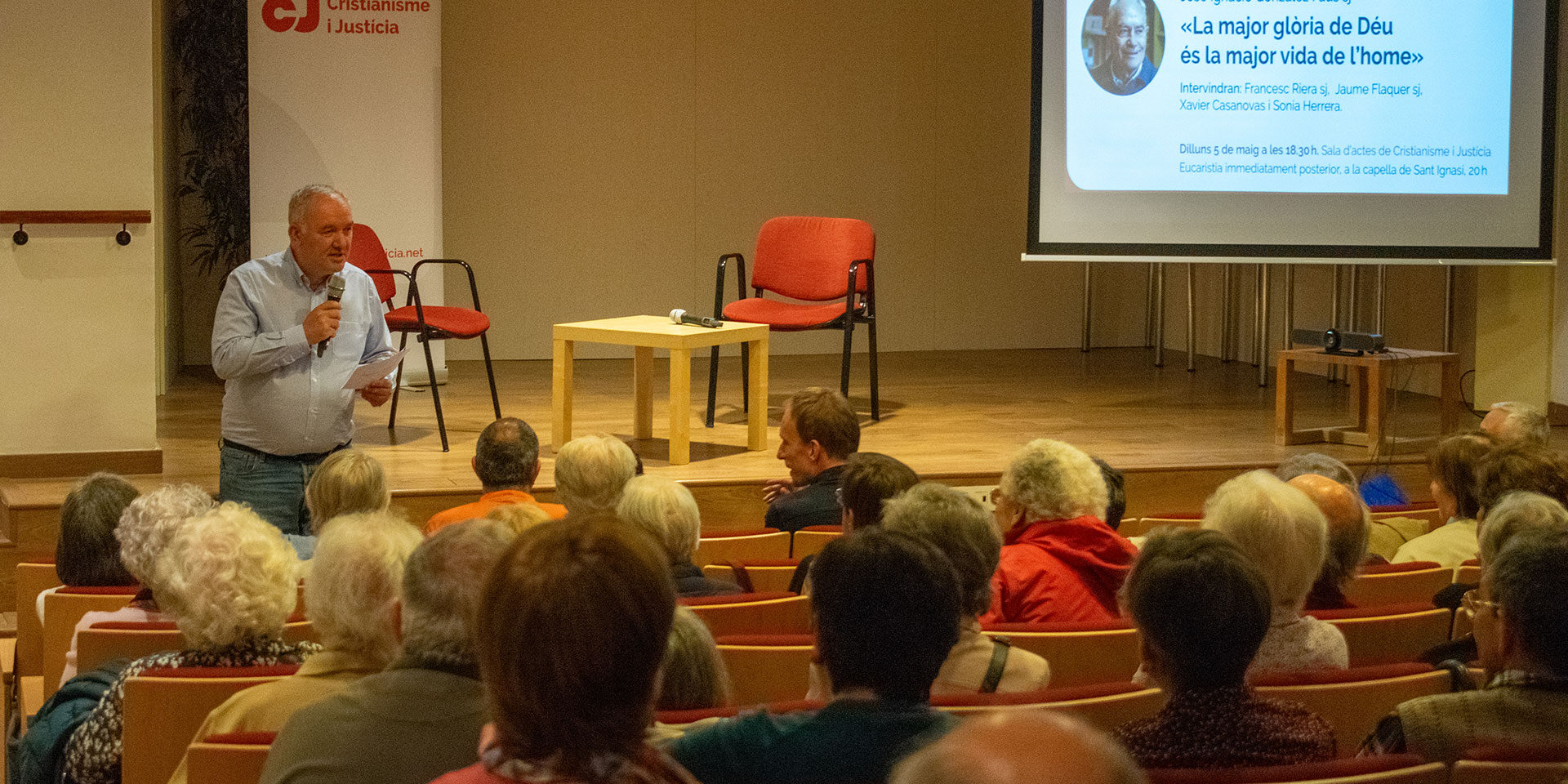 Homenantge Gonzalez Faus
