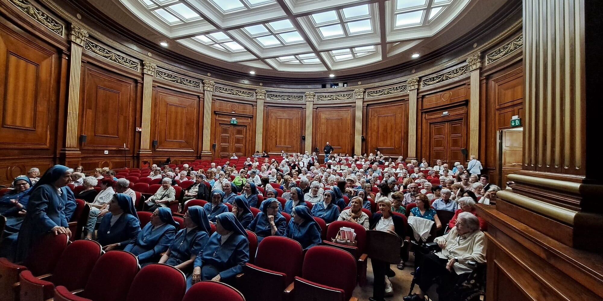 Angèliques 100 anys a Barcelona