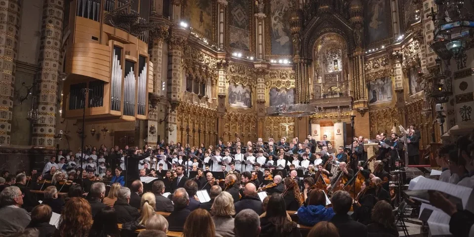 Montserrat tanca el Mil·lenari amb una gran pregària coral d’acció de gràcies