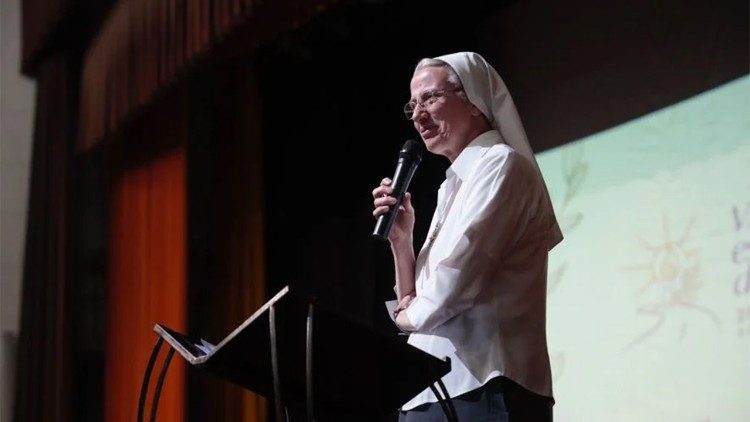 El Papa nomena a sor Simona Brambilla membre del Dicasteri per als Bisbes