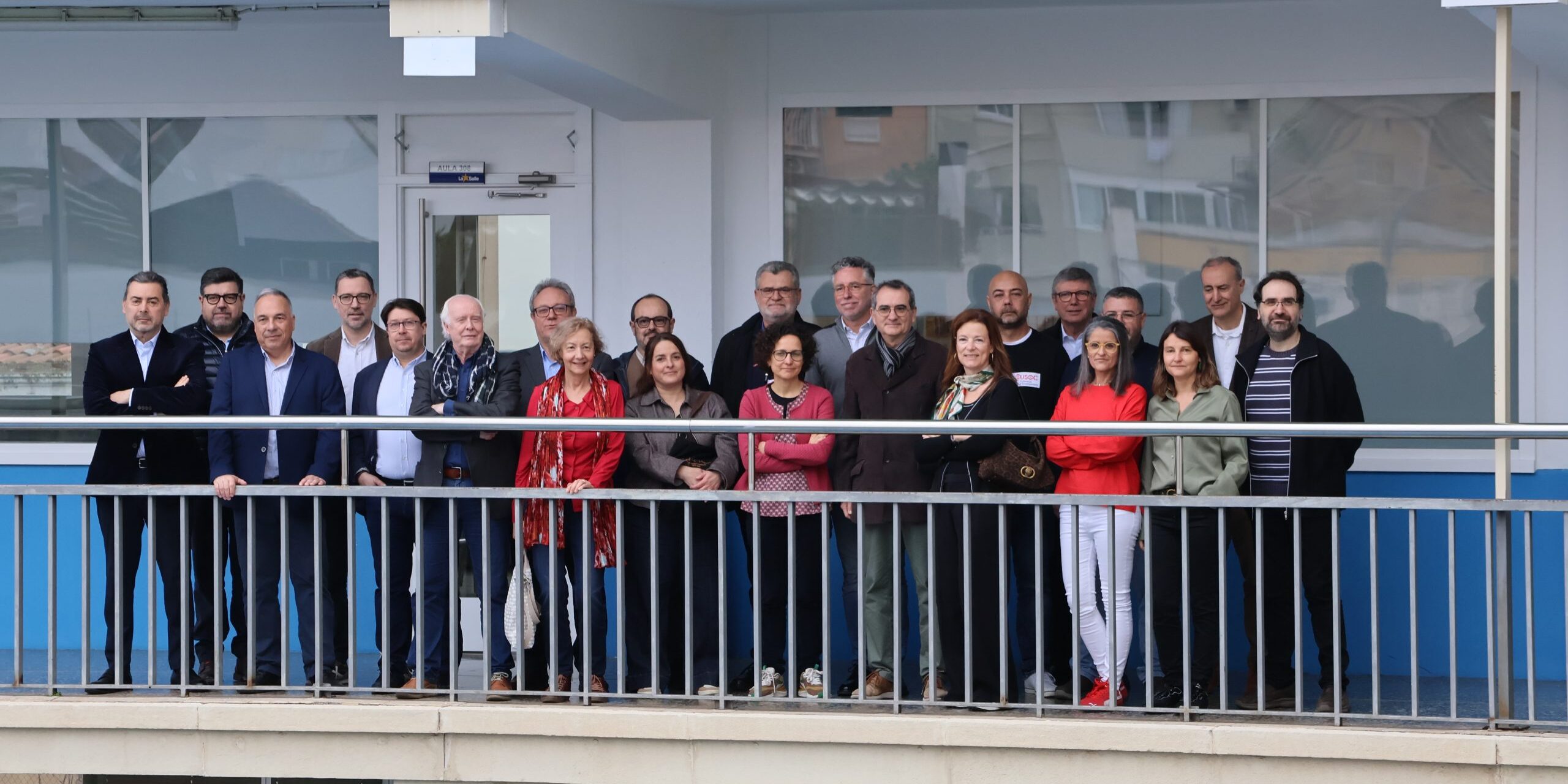 L’escola concertada uneix famílies, sindicats i patronals per exigir la gratuïtat de l’educació