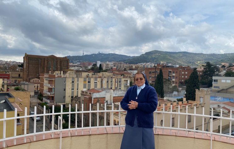 Les religioses Esclaves de Maria acullen 24 noies sense recursos al barri d’Horta