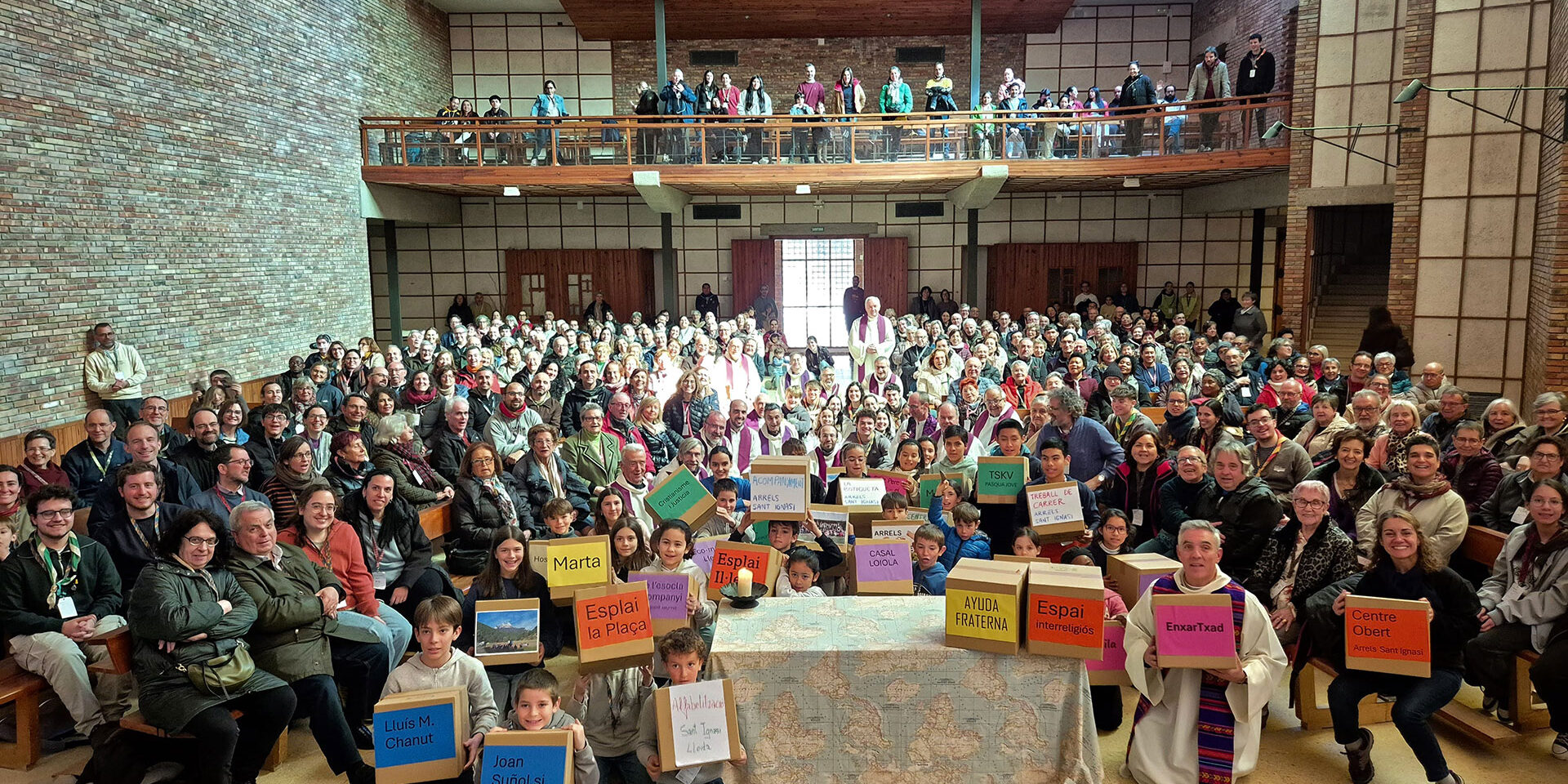 Més de 400 persones es reuneixen al Claver de Lleida en la tercera edició de l’Aplec Ignasià