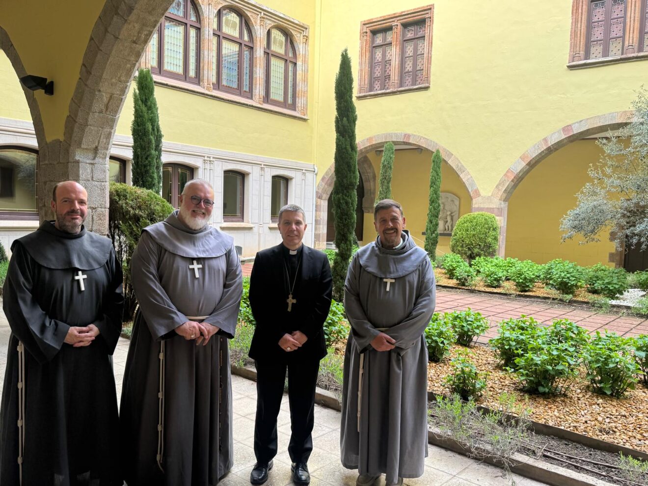 Els Germans Franciscans de Creu Blanca visiten el Bisbe d’Urgell