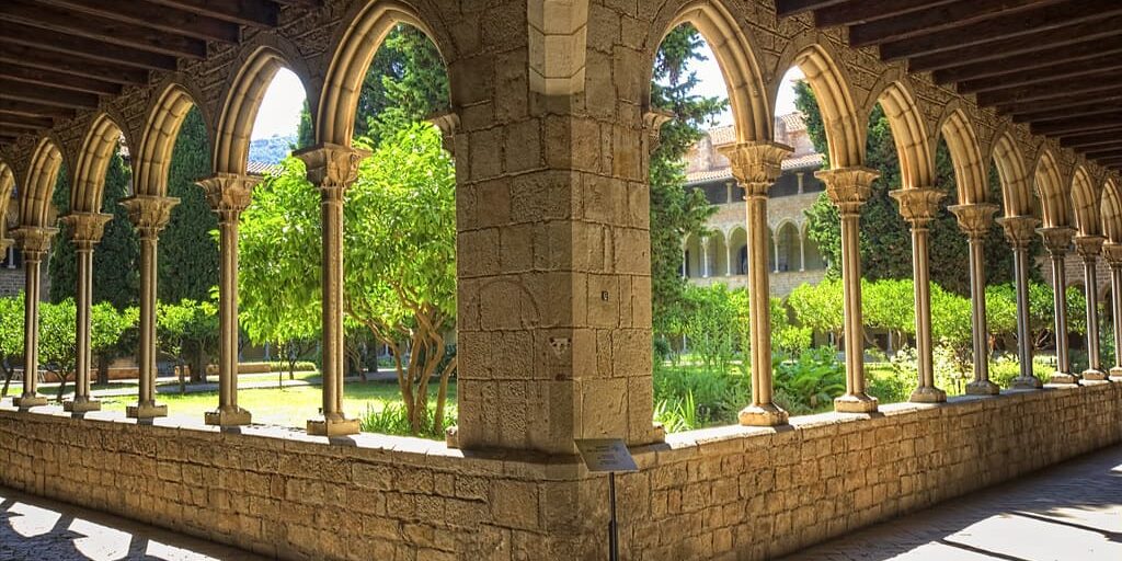 L’Arxiu del Reial Monestir de Santa Maria de Pedralbes de Barcelona