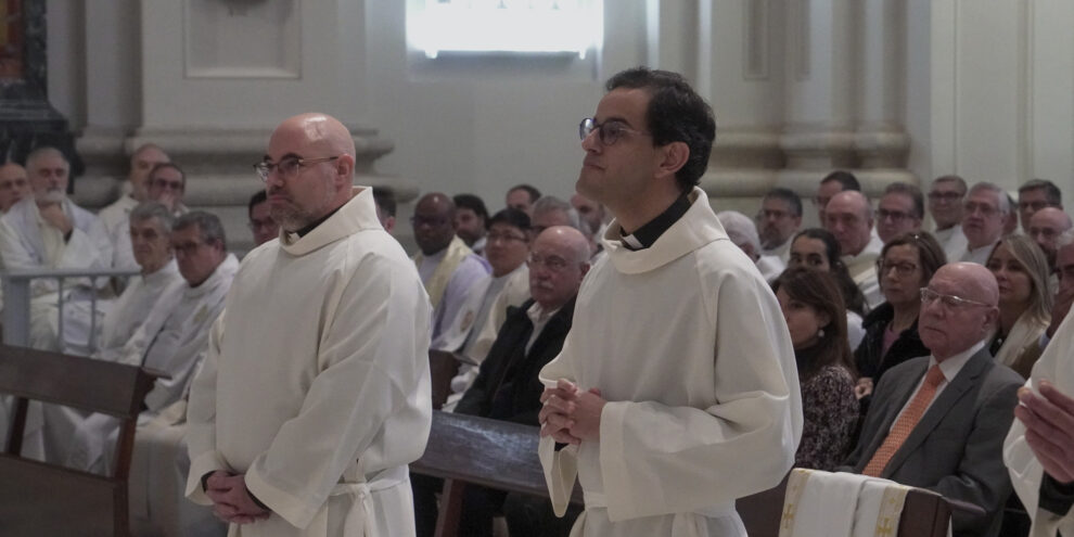 Dos jesuïtes catalans rebran l’ordenació sacerdotal a Barcelona
