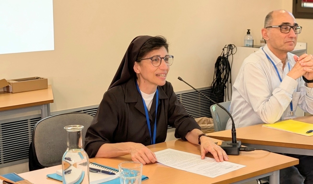 «Cap a una humanitat nova: fars d’esperança en la vida religiosa»