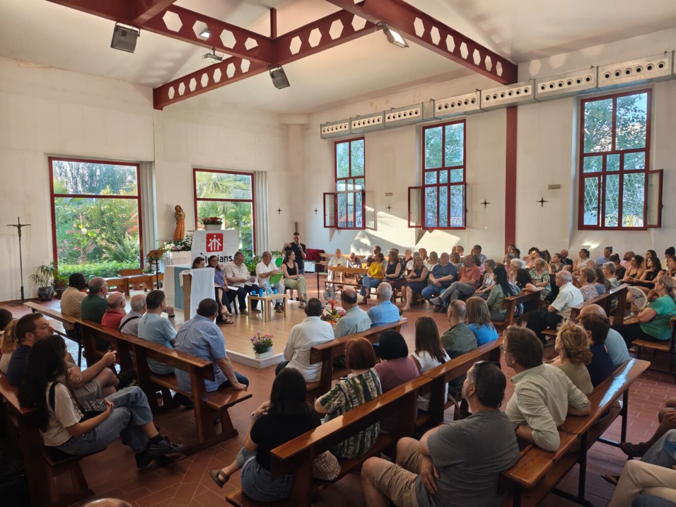 La comunitat Salesiana de La Mina celebra els 50 anys de presència al barri