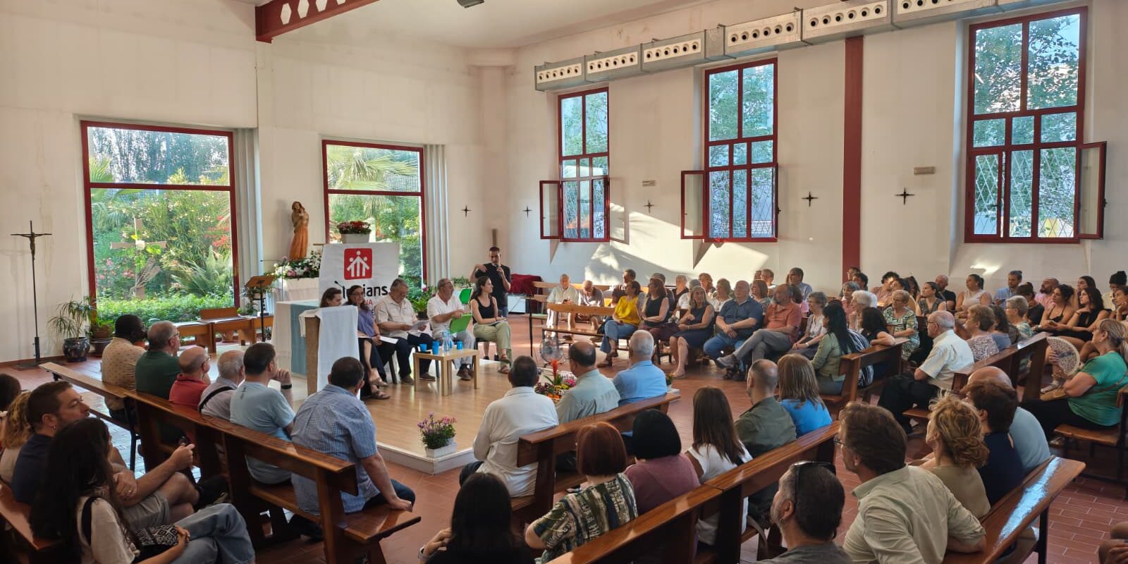 La comunidad Salesiana de La Mina celebra sus 50 años de presencia en el barrio
