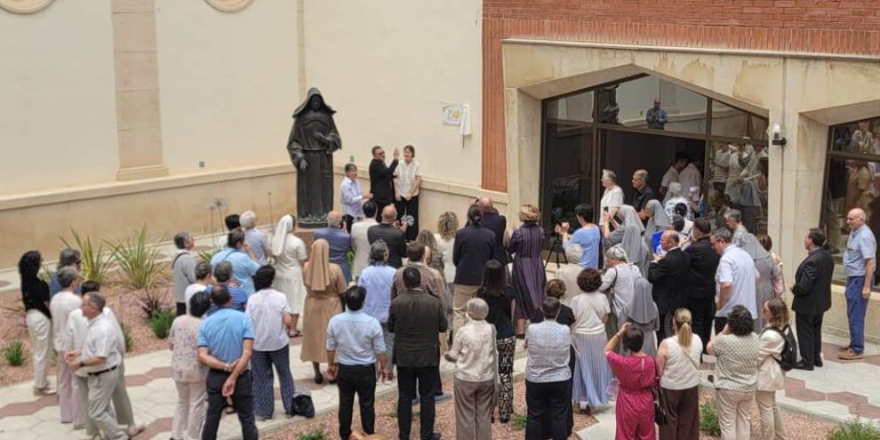 La família Consolació celebra els 150 anys de la Pasqua de Santa Maria Rosa Molas a la Casa Mare de la congregació