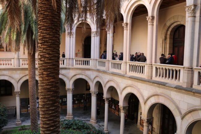 L’Ateneu Sant Pacià obrirà un nou curs centrat en la persona i la IA